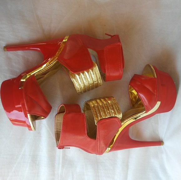 Women's Red/Gold High Platform Heel Shoes - Picture 5 of 7